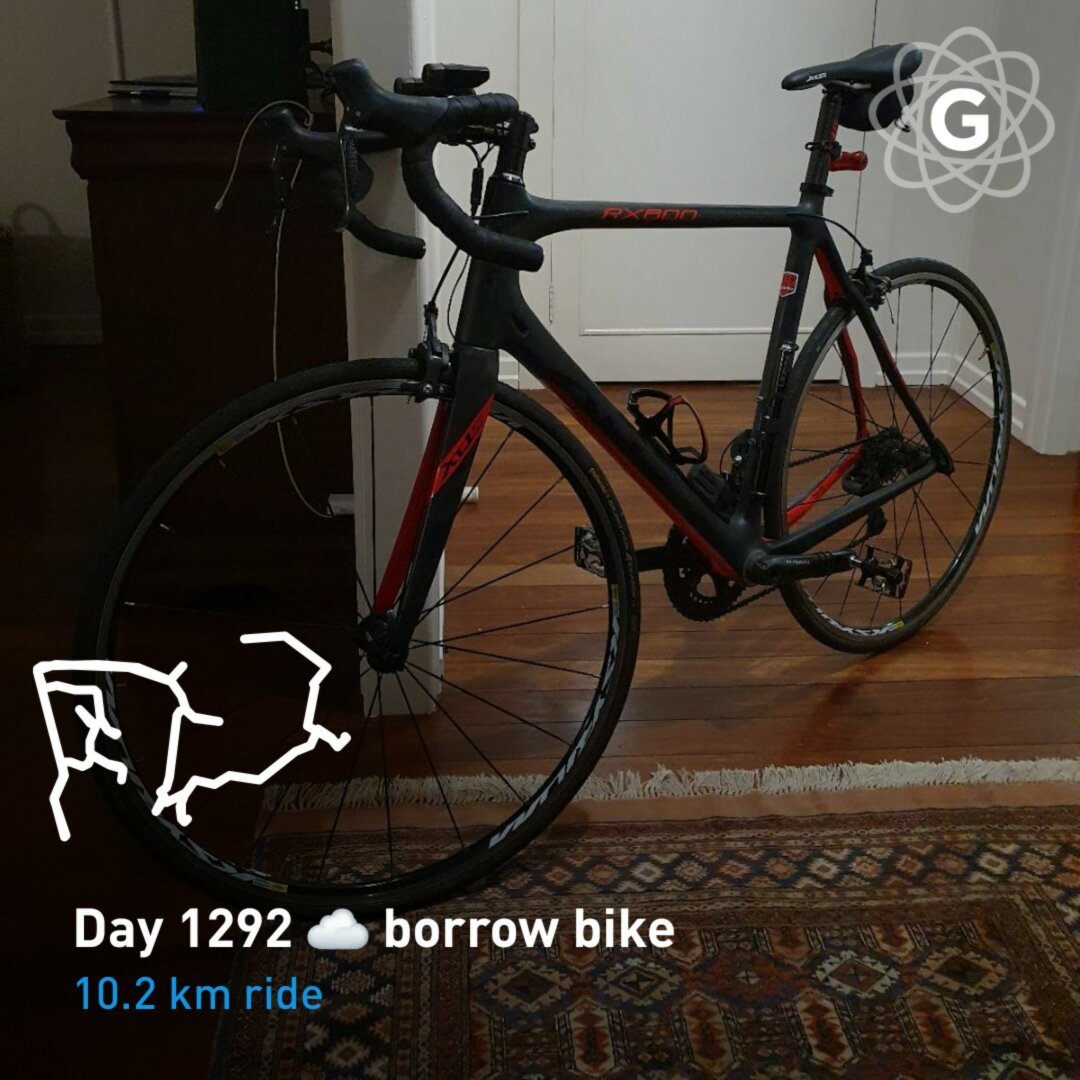 Day 1292 ☁️ borrow bike